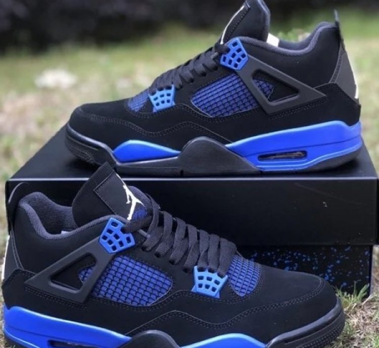Nike Air Jordan 4 Thunder Blue Basketball Sneakers