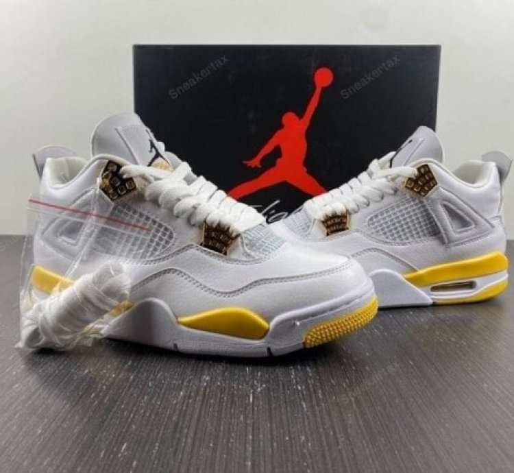 Nike Air Jordan 4 Vivid Sulfur Basketball Sneakers