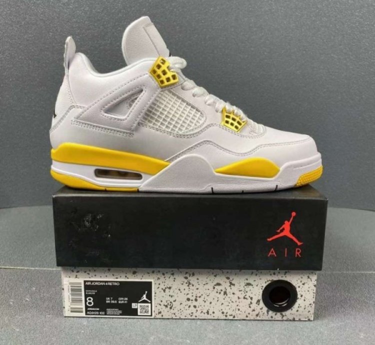 Nike Air Jordan 4 Vivid Sulfur Basketball Sneakers