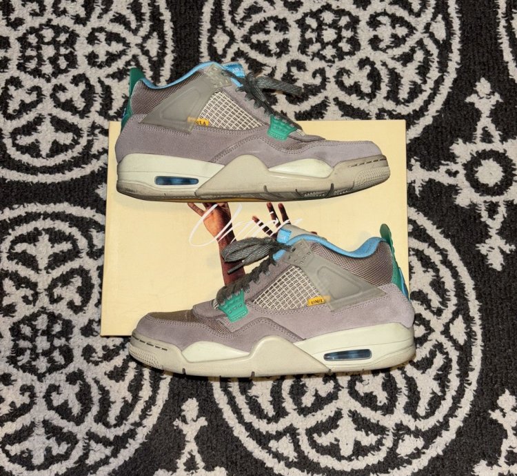 Union La Air Jordan 4 Taupe Haze