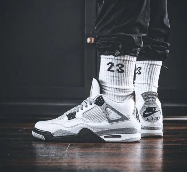 Nike Air Jordan 4 White Cement Basketball Sneakers Semi Ua