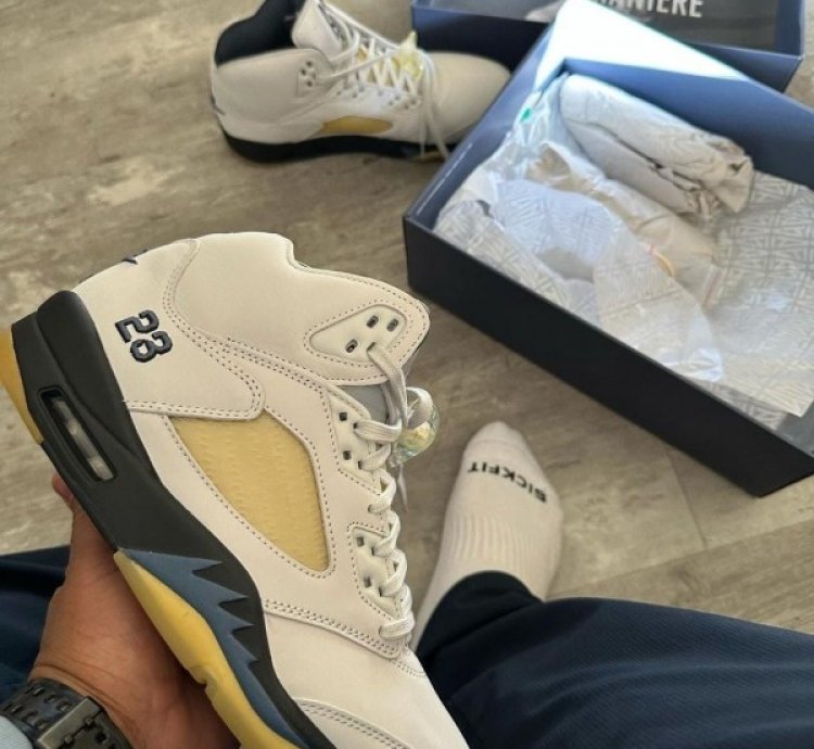 Nike Air Jordan 5 A Ma Maniere Dawn Basketball Sneakers