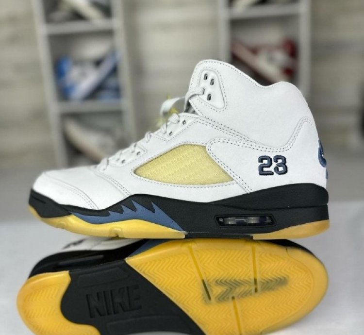 Nike Air Jordan 5 A Ma Maniere Dawn Basketball Sneakers