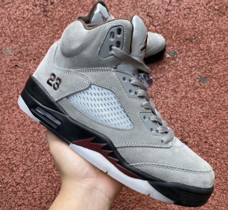 Nike Air Jordan 5 A Ma Manire Basketball Sneakers