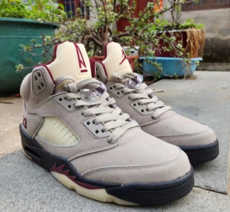 Nike Air Jordan 5 A Ma Manire Basketball Sneakers