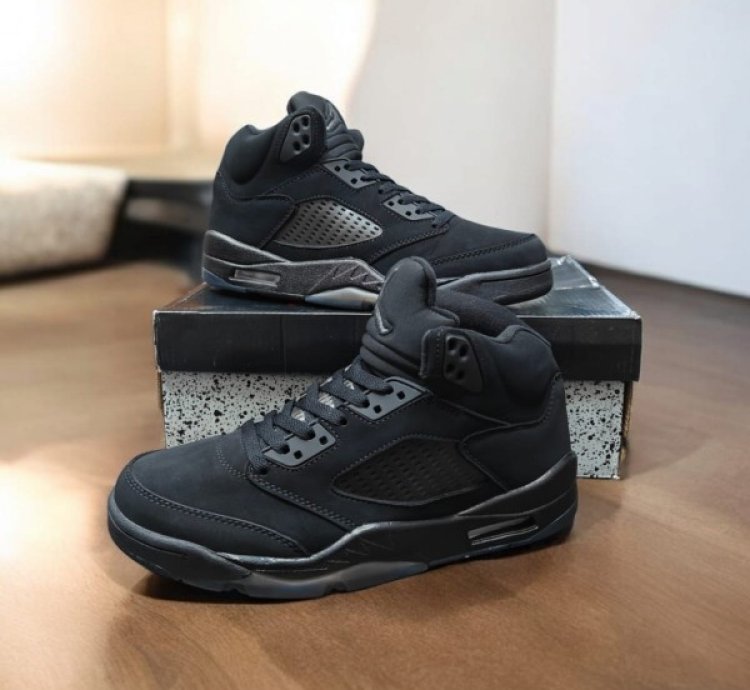 Nike Air Jordan 5 Black Cat Basketball Sneakers Semi Ua