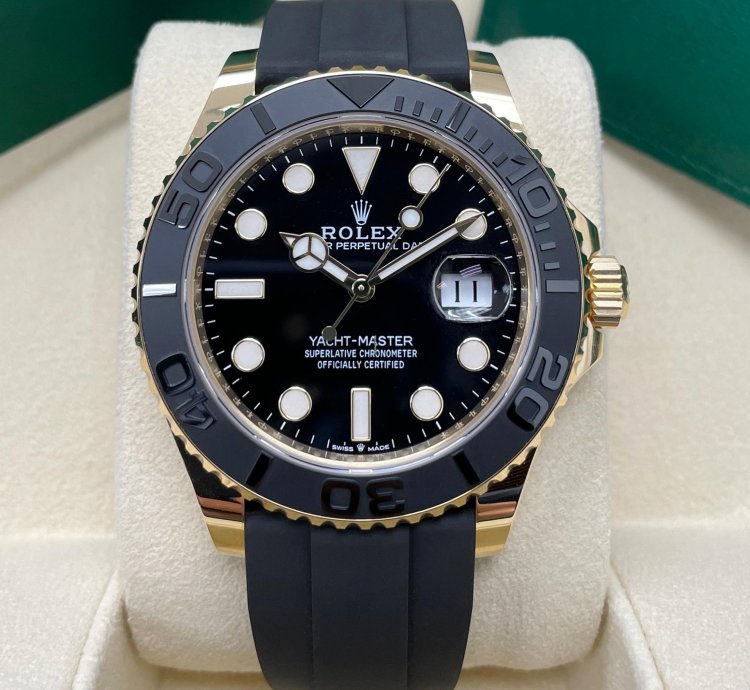 Rolex Yacht-master 42 New Yacht-master 42mm 226658 Yellow Gold Black Oysterflex Rubber Strap Strap