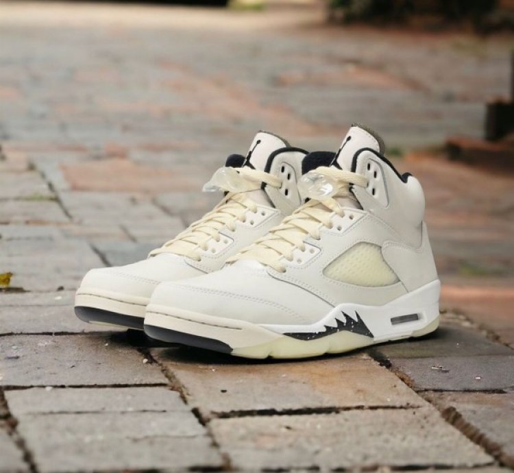 Nike Air Jordan 5 Se Sail Basketball Sneakers