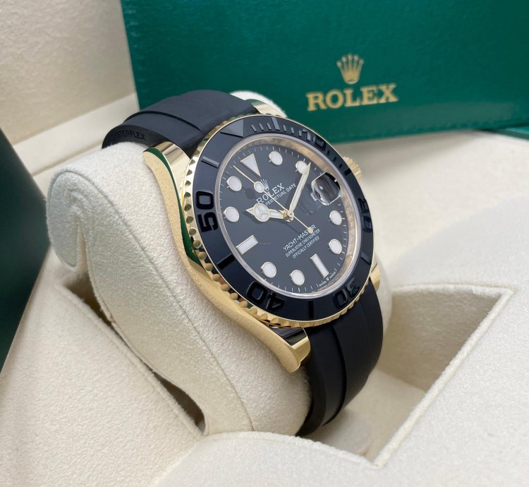 Rolex Yacht-master 42 New Yacht-master 42mm 226658 Yellow Gold Black Oysterflex Rubber Strap Strap