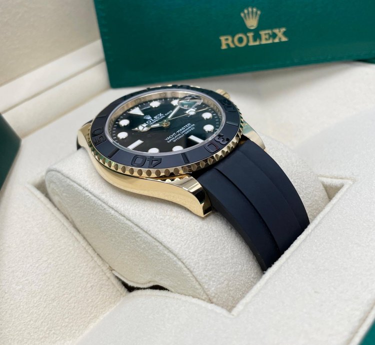 Rolex Yacht-master 42 New Yacht-master 42mm 226658 Yellow Gold Black Oysterflex Rubber Strap Strap