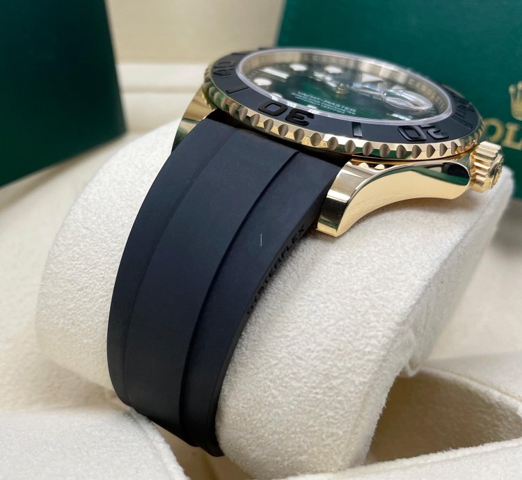 Rolex Yacht-master 42 New Yacht-master 42mm 226658 Yellow Gold Black Oysterflex Rubber Strap Strap