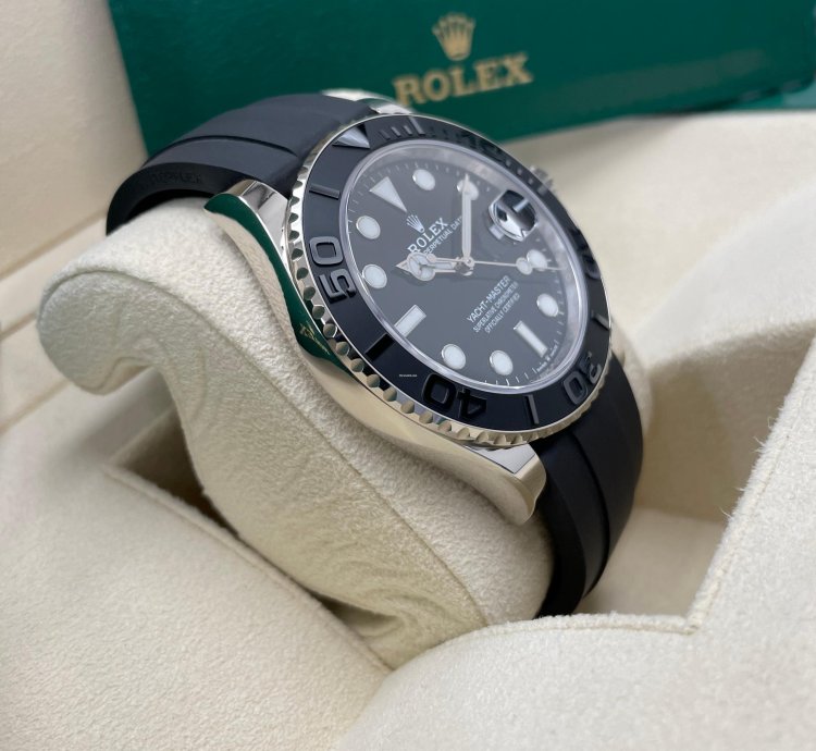 Rolex Yacht-master 42 New Yacht-master 42mm 226659 White Gold Black Oysterflex Rubber Strap Strap