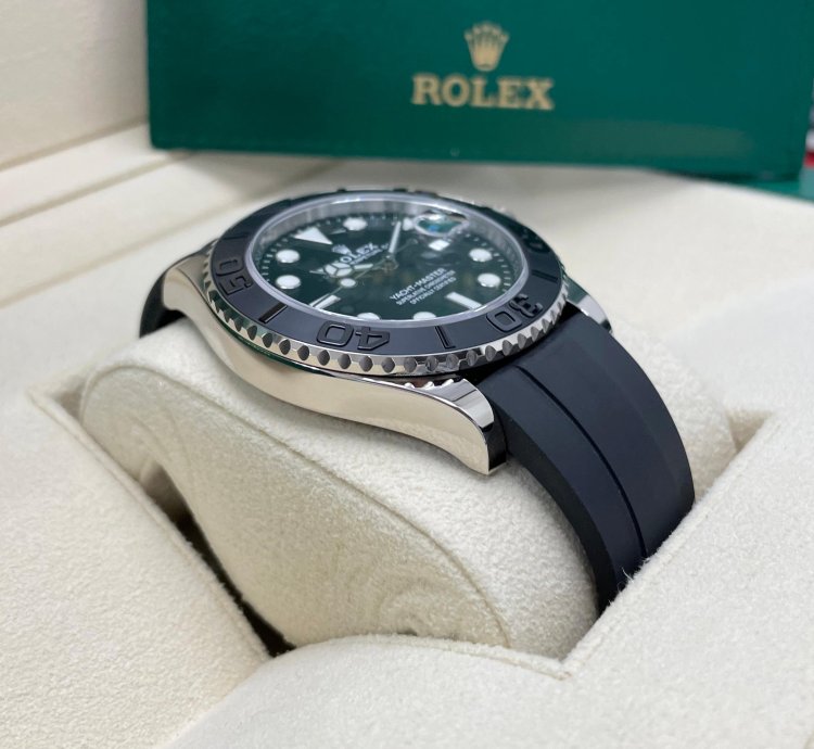 Rolex Yacht-master 42 New Yacht-master 42mm 226659 White Gold Black Oysterflex Rubber Strap Strap