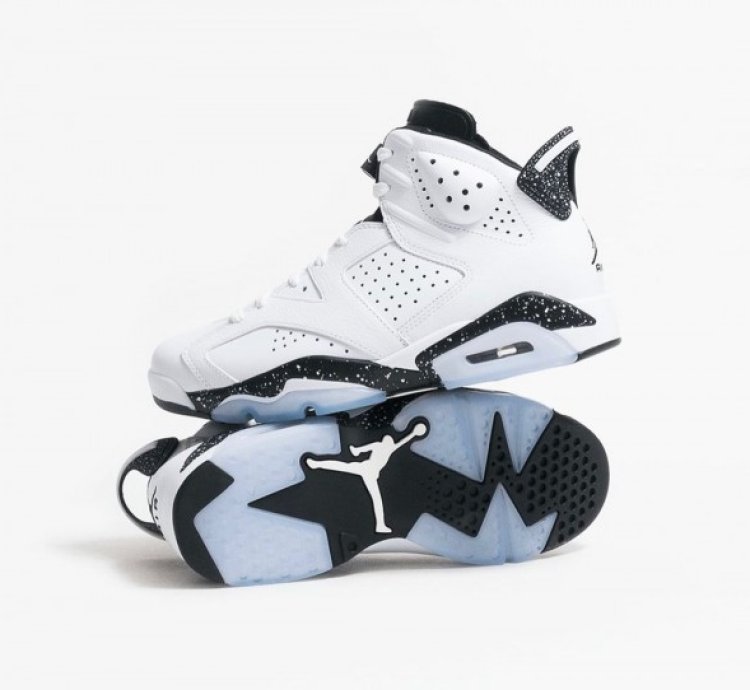 Nike Air Jordan 6 Reverse Oreo Basketball Sneakers