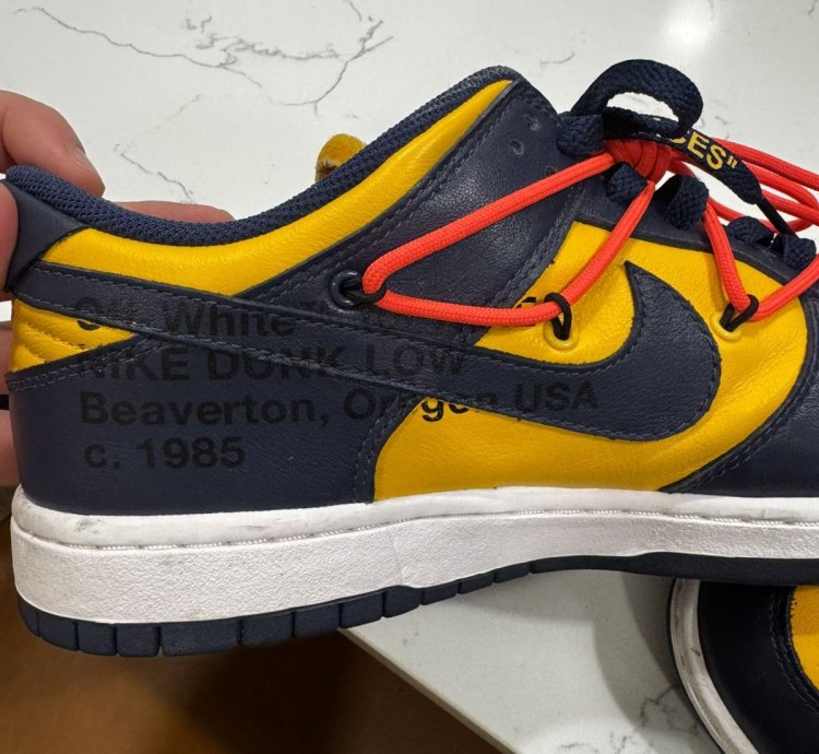 Off-white Nike Dunk Low University Gold