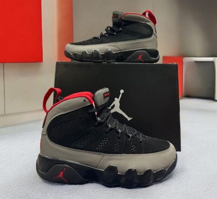 Nike Air Jordan 9 Charcoal Basketball Sneakers