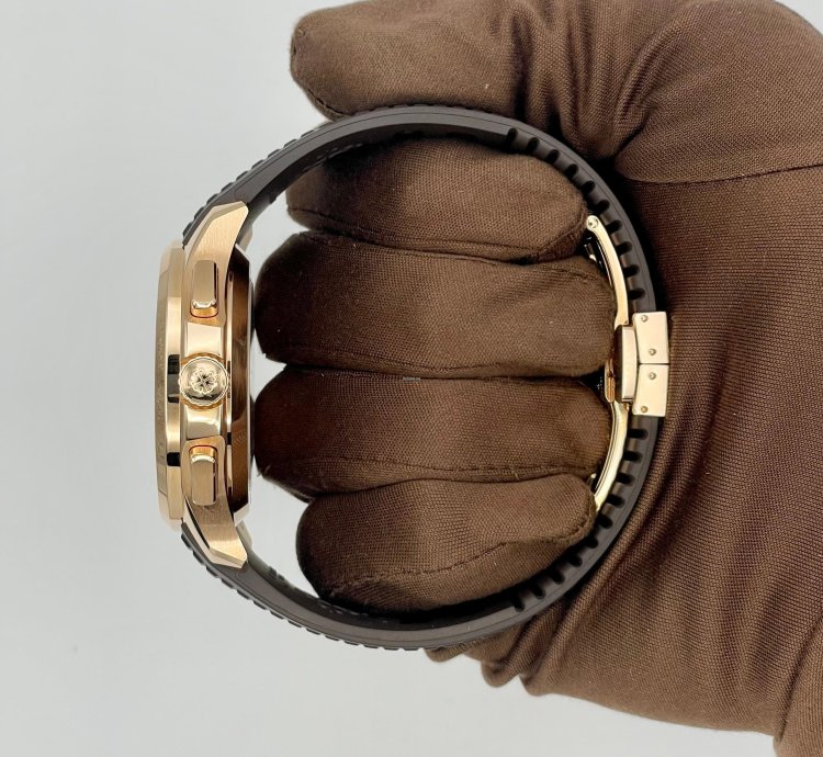 Patek Philippe Aquanaut Very Good 2024 Aquanaut Chronograph 5968r-001