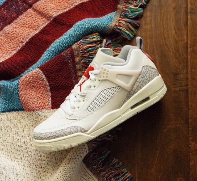 Nike Air Jordan Spizike Low Sail University Red Basketball Sneakers