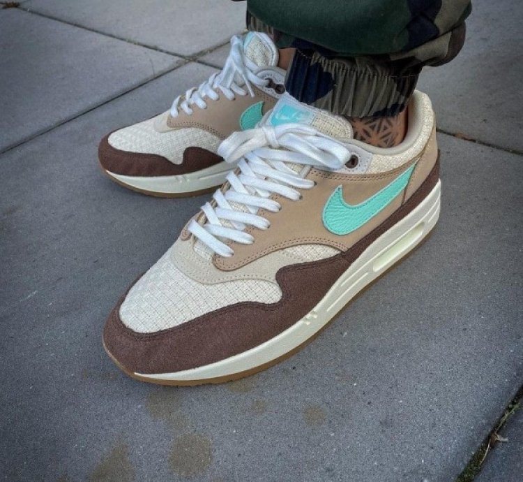 Nike Air Max 1 Crepe Hemp Basketball Sneakers