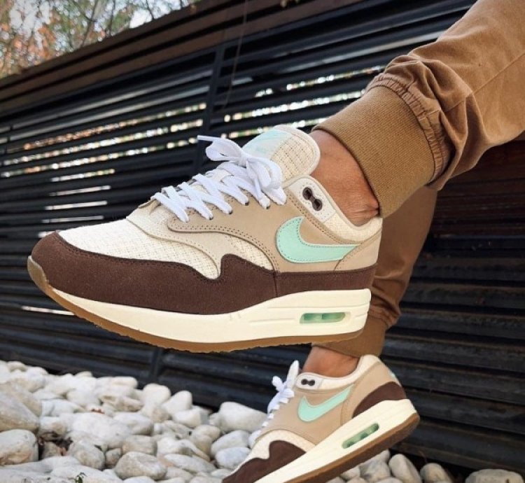 Nike Air Max 1 Crepe Hemp Basketball Sneakers