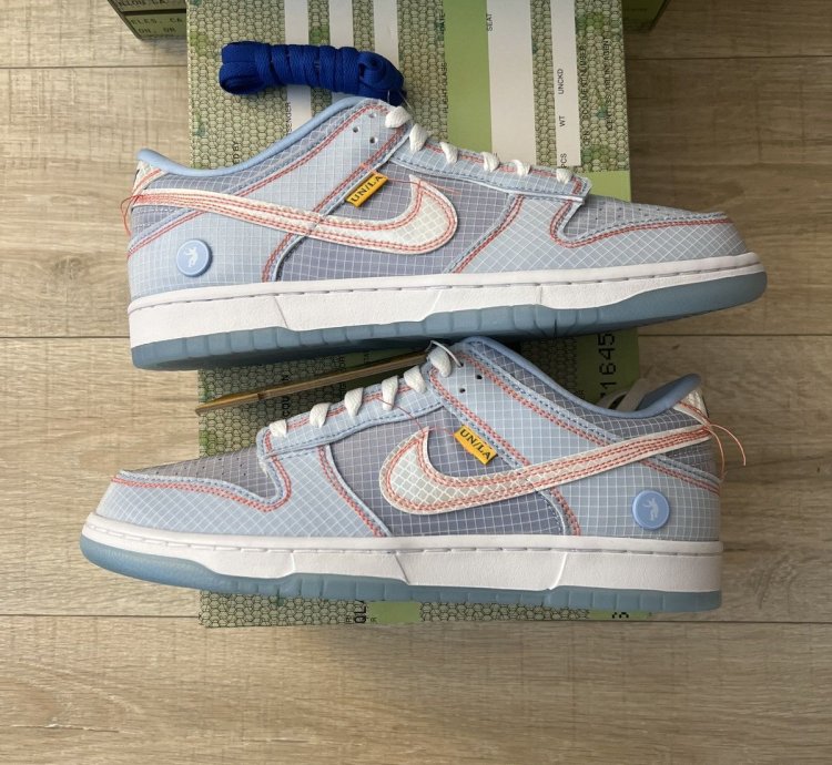 Union Nike Dunk Size 10