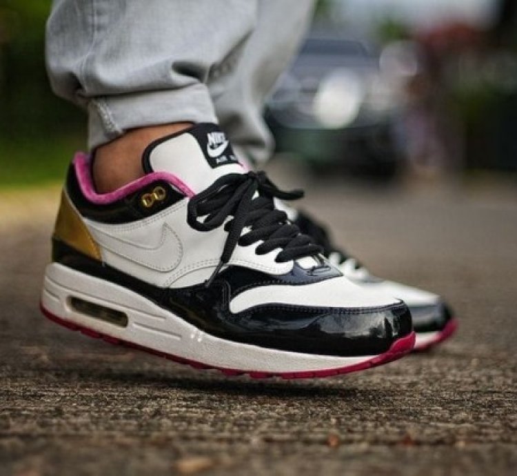 Nike Air Max 1 Grand Piano Running Shoes