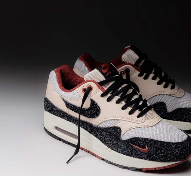 Nike Air Max 1 Keep Rippin Stop Running Shoes