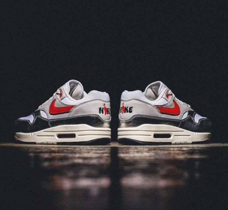 Nike Air Max 1 Premium Hot Sauce Running Shoes