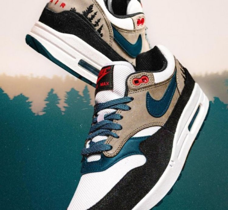 Nike Air Max 1 Prm Escape Running Shoes