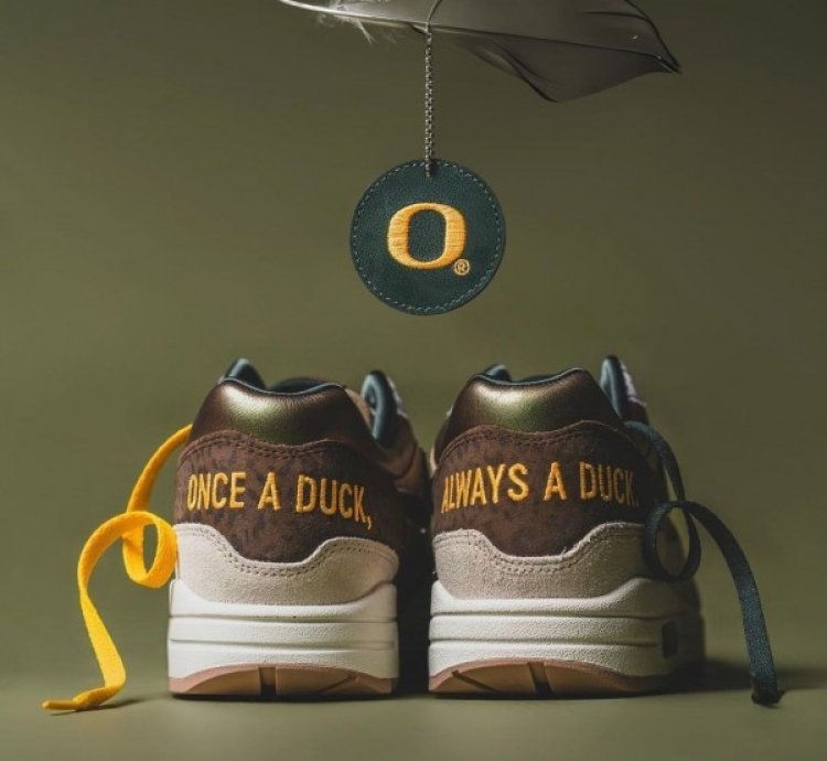 Nike Air Max 1 University Of Oregon Running Shoes