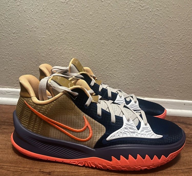 Unreleased Nike Kyrie Low 4 N7 Reverse Sample 2021