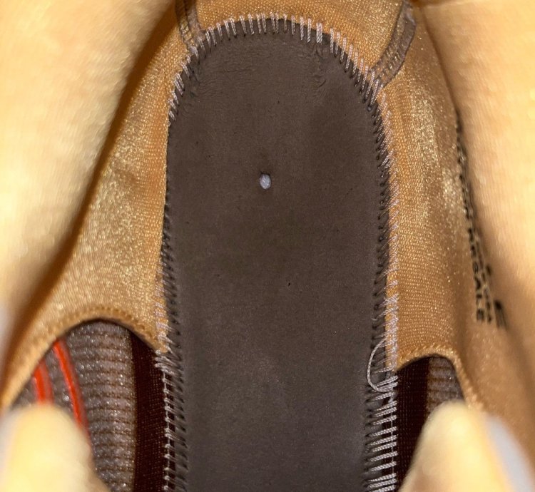 Unreleased Nike Kyrie Low 4 N7 Reverse Sample 2021