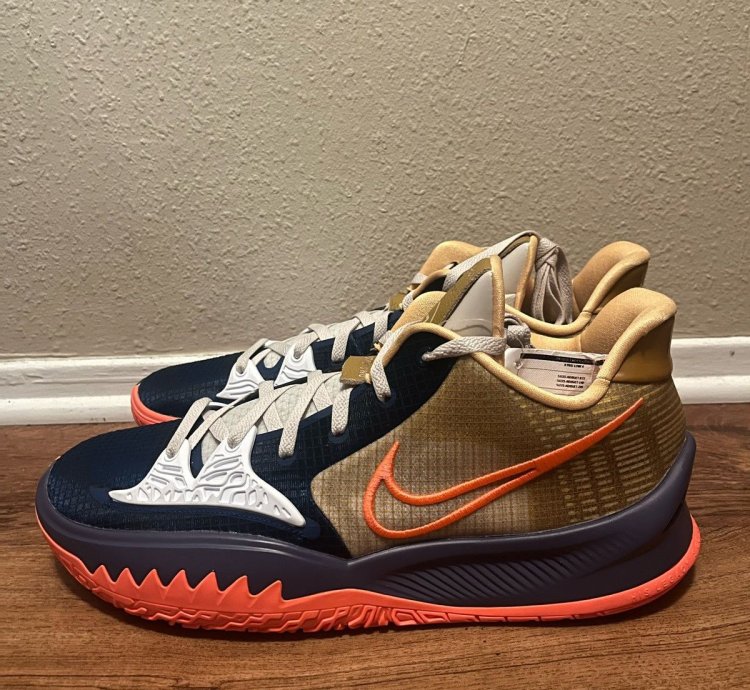 Unreleased Nike Kyrie Low 4 N7 Reverse Sample 2021