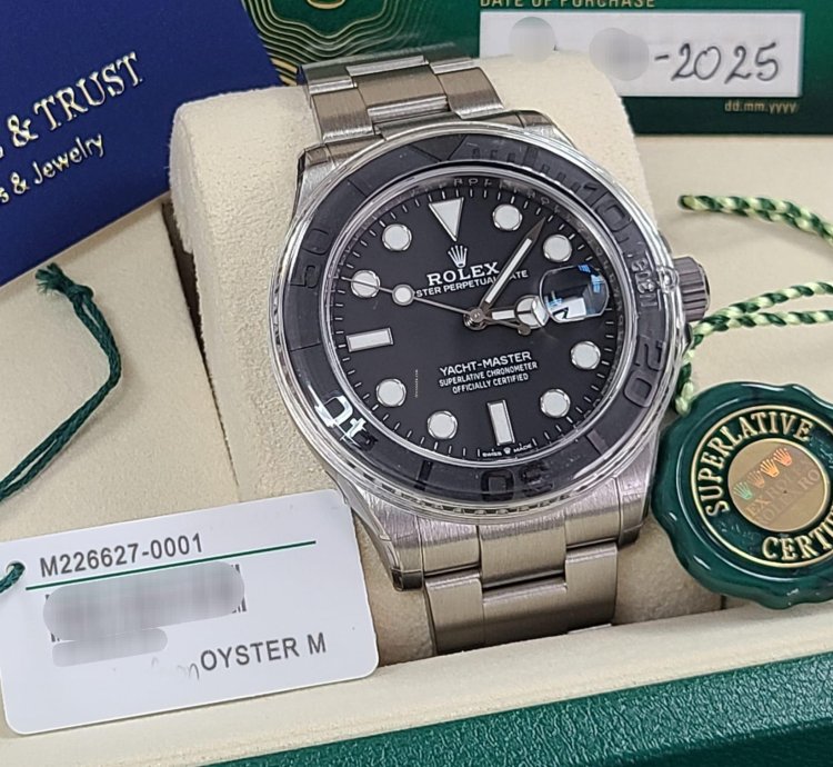 Rolex Yacht-master 42 Rlx Titanium Factory Stickers Unworn New 2025 Green Full Set White Tag