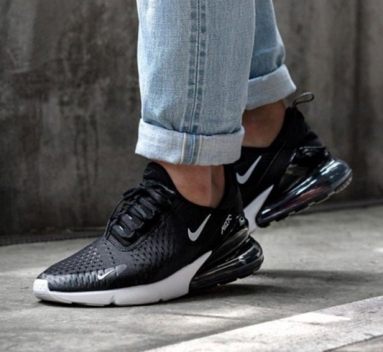 Nike Air Max 270 Black White Running Shoes