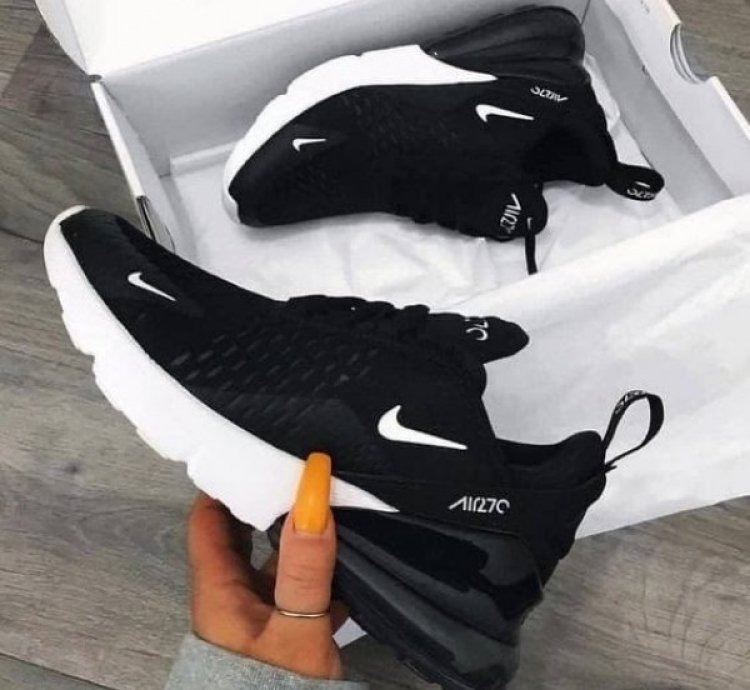 Nike Air Max 270 Black White Running Shoes