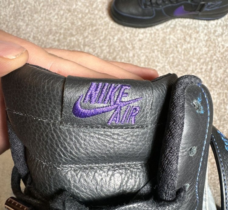 Sample Vlone Runway Af1
