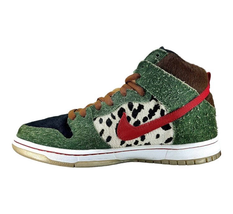 Sb Dunk High Dog Walker