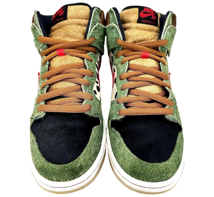 Sb Dunk High Dog Walker