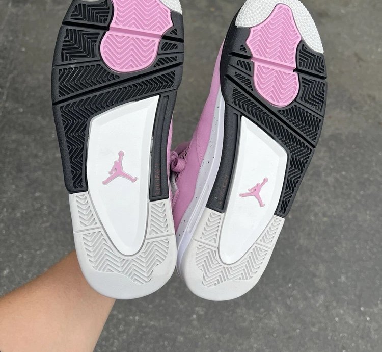 Air Jordan 4 Retro Orchid