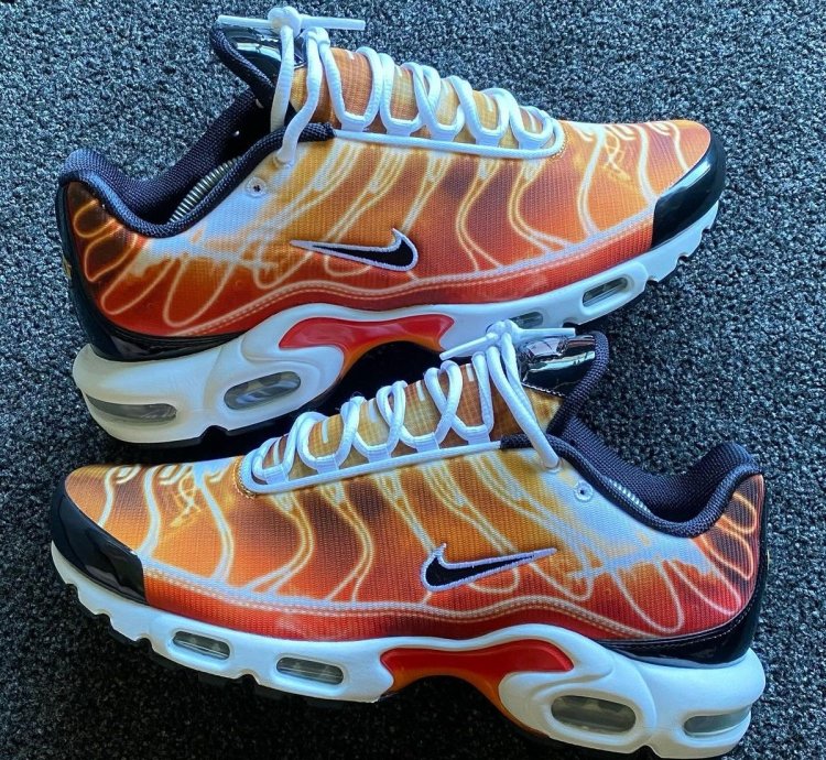 Us11 - Volcano Retro Nike Air Max Plus Og Tn