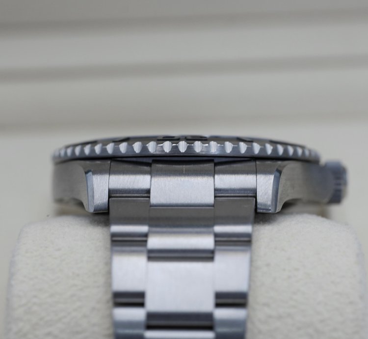Rolex Yacht-master 42 Titanium 226627 Full Set 2023