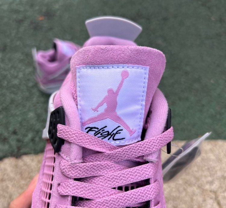 Air Jordan 4 Retro Orchid