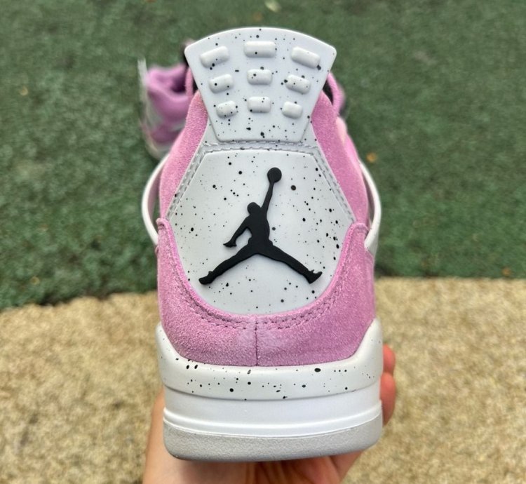 Air Jordan 4 Retro Orchid