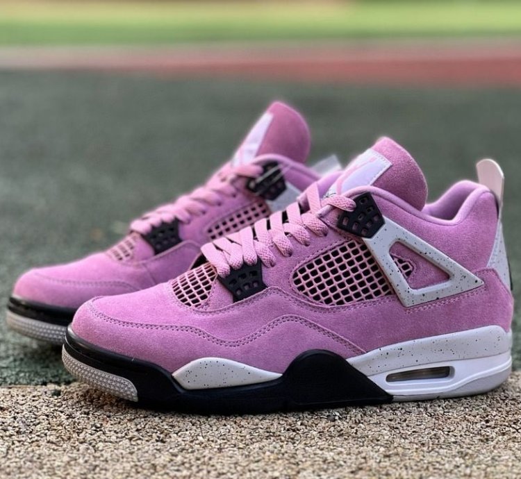 Air Jordan 4 Retro Orchid