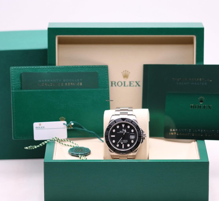 Rolex Yacht-master 42 Titanium Black Dial