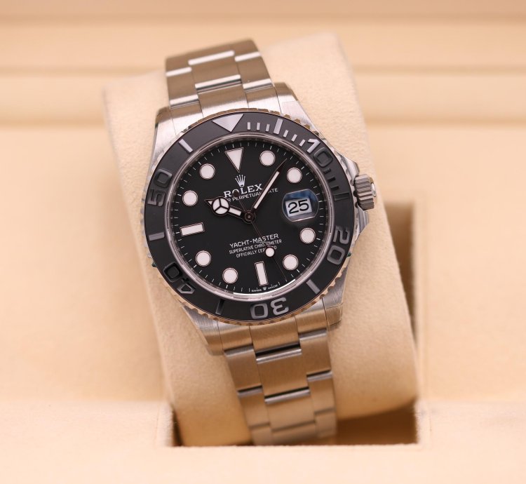 Rolex Yacht-master 42 Titanium Black Dial