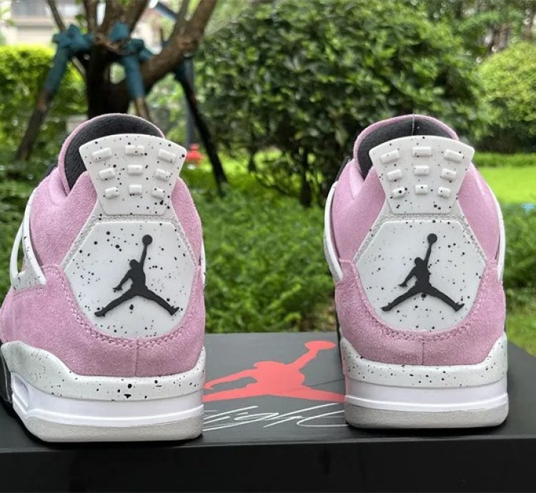 Air Jordan 4 Retro Orchid