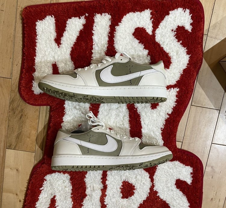 Air Jordan 1 Low Golf Travis Scott