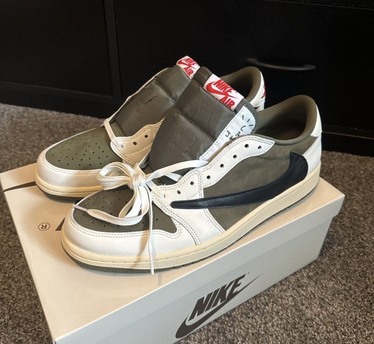 Air Jordan 1 Low Og Sp Medium Olive Size 13